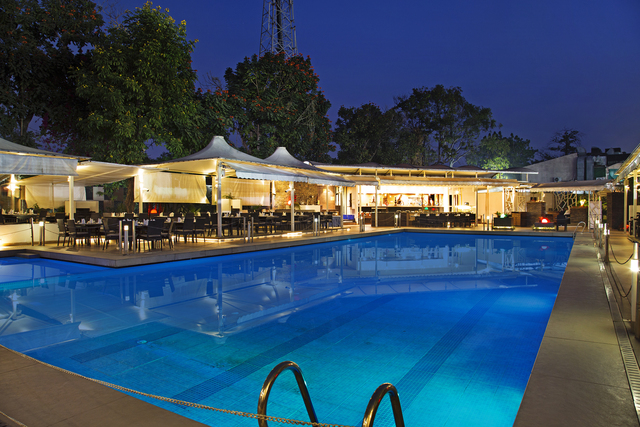 swimming_pool_(2)_w
